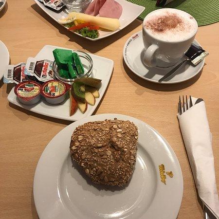 Vulkan-Bäcker Haas im Cafe Baumhaus