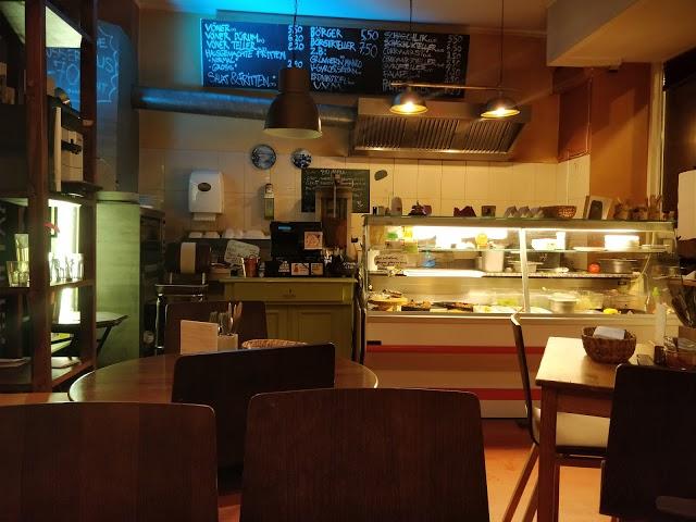 Zum glucklichen Bergschweinchen