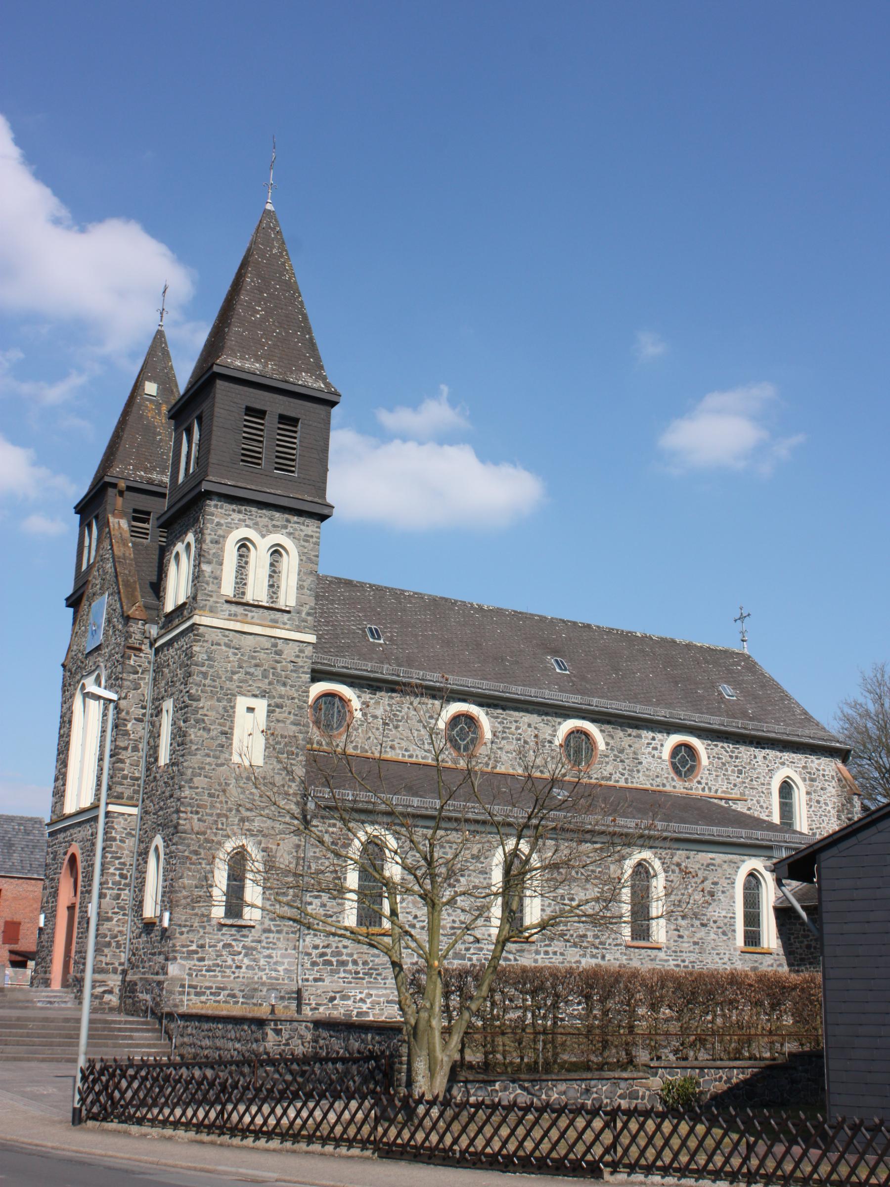 Katholische Pfarrkirche St. Laurentius